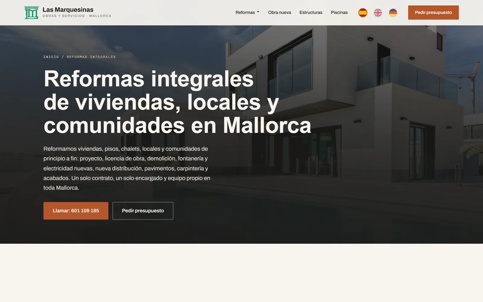 Página de reformas integrales de Las Marquesinas, diseñada por ALO Marketing, vista en un ordenador de escritorio